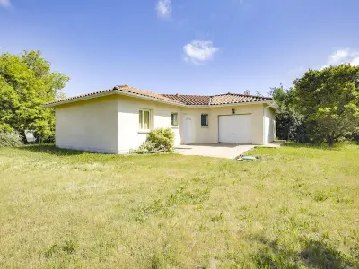 Maison à Biscarrosse, Maison Moderne à Biscarrosse Bourg, 4 Pers., Près du Centre-Ville, Grand Terrain - L841564