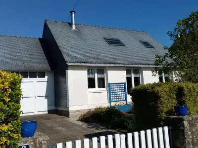 Maison à Sarzeau, Maison de vacances à Sarzeau, entre plages et golfe, calme et bien équipée - L841575
