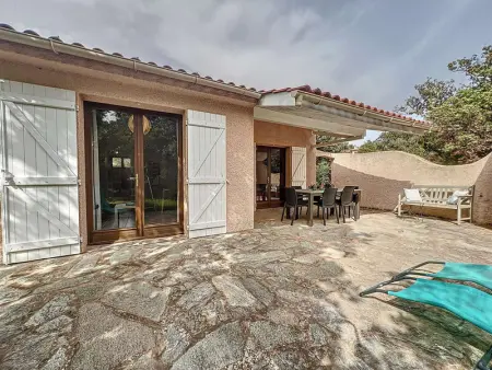 Villa 4 pièces avec terrasse, à 200m de la plage de Santa-Giulia, climatisée et parking privé - Photo 12