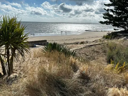 Appartement à La Tranche sur Mer, Appartement RDC à 50m de la plage avec terrasse - La Tranche-sur-Mer - L891672