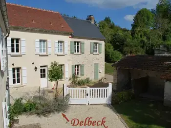 Agriturismo a Theuville,Gîte confortable dans le Parc Naturel du Vexin Français, idéal pour randonneurs et cinéphiles FR-1-649-3 N°842005