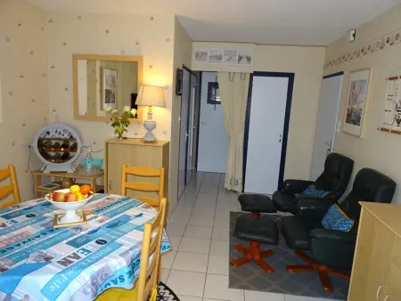 Rez-de-Jardin T3/4 avec Jardin, Parking Privé - Proche Plage et Centre-ville - Photo 10