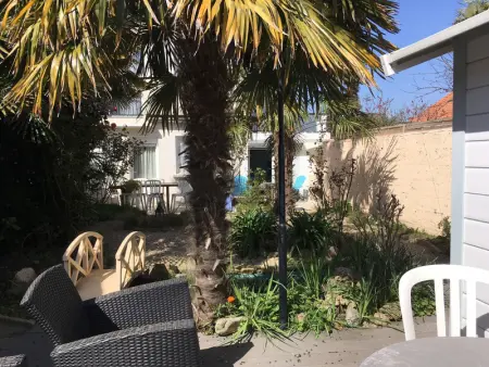 Rez-de-Jardin T3/4 avec Jardin, Parking Privé - Proche Plage et Centre-ville - Photo 17