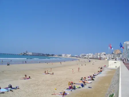 Rez-de-Jardin T3/4 avec Jardin, Parking Privé - Proche Plage et Centre-ville - Photo 20