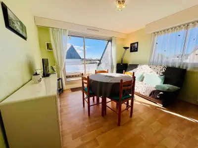 Appartement à Quiberon, Studio lumineux avec coin nuit, balcon, parking, animaux acceptés - Quiberon - L891847