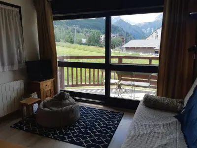 Appartement à Les Deux Alpes, Charmant appart rénové, proche télésiège, 6 pers, cuisine équipée - L946075