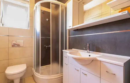 Location Maison 16 personnes à Bibinje - Photo 32