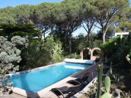 Magnifique Villa Mimosa à Santa Cristina d'Aro avec Piscine Privée et Proche de la Mer - Photo 2