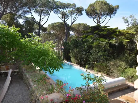 Magnifique Villa Mimosa à Santa Cristina d'Aro avec Piscine Privée et Proche de la Mer - Photo 5