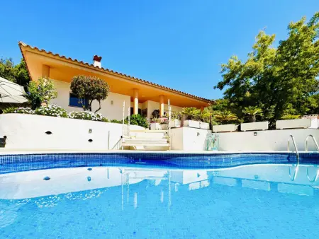 Magnifique Villa avec Piscine Privée à Santa Cristina d'Aro, Costa Brava - Photo 7