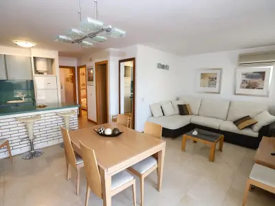 Appartement à Salou, Appartement confortable à 50m de la plage avec piscine - L891877