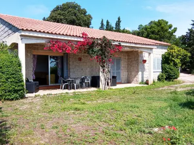 Maison à Porto Vecchio, Luxueuse Villa 3 Chambres avec Jardin, Terrasse et Barbecue - à Proximité de Porto-Vecchio et Plages - L842520