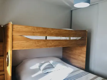 Appartement cosy avec clim, WiFi, parking, à 250m plage et 2km Citadelle, Calvi - Photo 6