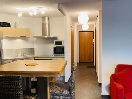 Appartement cosy avec clim, WiFi, parking, à 250m plage et 2km Citadelle, Calvi - Photo 8