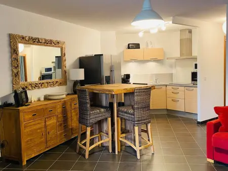 Appartement cosy avec clim, WiFi, parking, à 250m plage et 2km Citadelle, Calvi - Photo 11