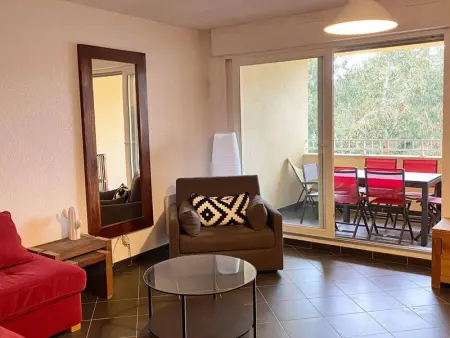 Appartement cosy avec clim, WiFi, parking, à 250m plage et 2km Citadelle, Calvi - Photo 12