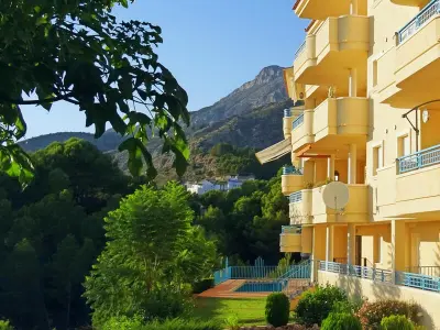 Appartement à Altea, Bel appartement avec piscine, WiFi et climatisation à Altea - L892264