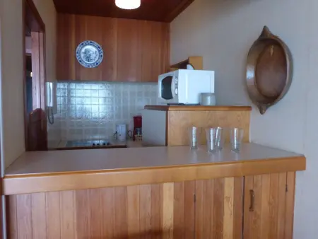 Appartement spacieux 1er étage avec balcon, vue mer, double garage à Saint-Gilles-Croix-de-Vie - Photo 9