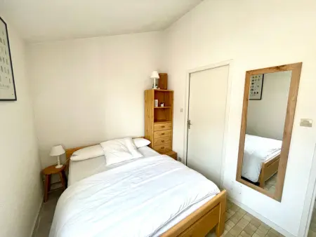 Maison T2: Cour, Parking, À 600m de la mer, Quartier calme - Photo 5