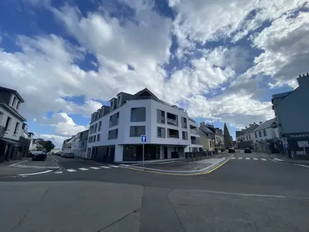 LARMOR-PLAGE : T2 en résidence de standing avec terrasse et parking, à deux pas de la plage et des commerces - Photo 12