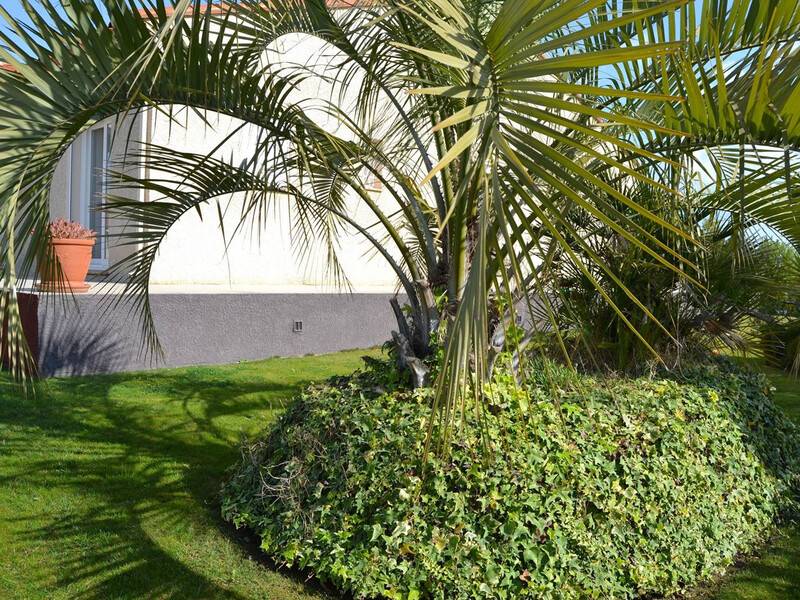 Superbe villa classée jardin avec jacuzzis à 5 min des plages 7CVAULX5, Location Villa à Saint Laurent de la Salanque - Photo 29 / 32