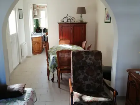 Appartement Familial au RDC, Cour Sud, Parking, à 300m Plage - 2 Chambres, WiFi, Animaux OK - Photo 5