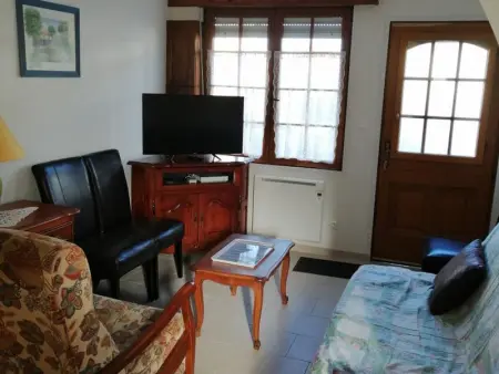 Appartement Familial au RDC, Cour Sud, Parking, à 300m Plage - 2 Chambres, WiFi, Animaux OK - Photo 6