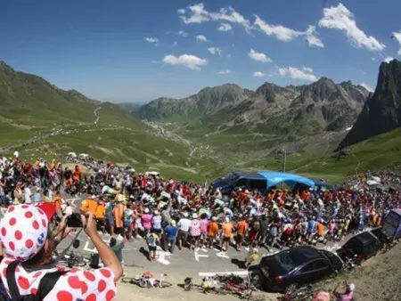 Appartement cosy 4 pers. avec terrasse, piscine, fitness et parking - À 300m des pistes - Photo 14