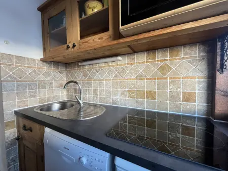 Appartement spacieux, 2 pièces pour 7 pers, proche pistes, animaux admis - Photo 6