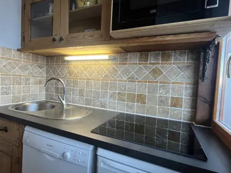 Appartement spacieux, 2 pièces pour 7 pers, proche pistes, animaux admis - Photo 9