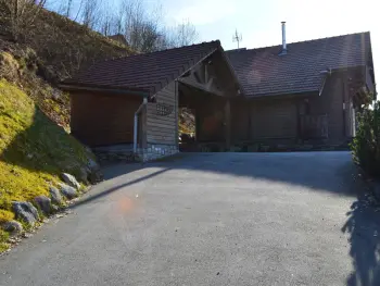 Gite à La Bresse, Chalet cosy à La Bresse avec WIFI et parking, proche pistes - L843323