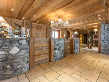 Chalet 3 chambres avec spa et piscine, pied des pistes - Photo 15