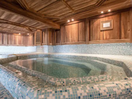 Chalet 3 chambres avec spa et piscine, pied des pistes - Photo 32