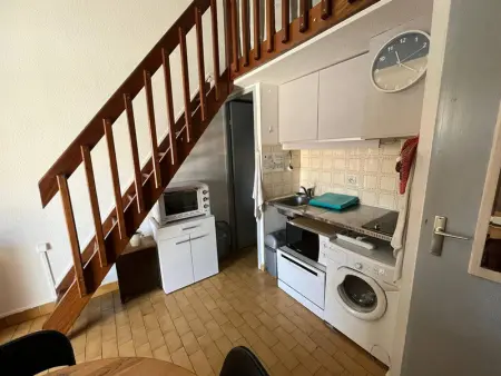 Maisonnette climatisée : piscine, tennis, proche plage et commerces - Photo 2