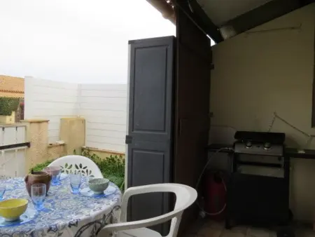 Maisonnette climatisée : piscine, tennis, proche plage et commerces - Photo 10