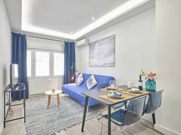 Cozy one bedroom apartment, Appartement 2 personnes à Madrid 898102