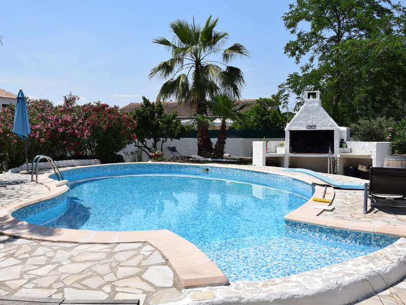 Rez de jardin d'une villa avec piscine privée et WIFI, Location Villa à Marseillan Plage - Photo 1 / 12