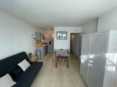 Appartement à Capbreton, Studio cabine avec terrasse, 4 couchages, lumineux, cadre portuaire, tout équipé. - L892727