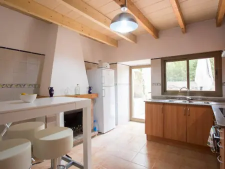 Maison Majorquine Rénovée avec Piscine à Llucmajor, 3 Chambres, 8 Personnes, WiFi, Climatisation - Photo 13