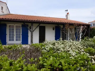 Maison à Saint Gilles Croix de Vie, Maison 4 pièces, 7 couchages, proche plage, jardin clos, wifi, calme - Saint-Gilles-Croix-de-Vie - L843809