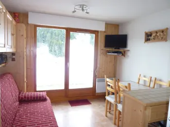 Appartement à Le Biot, Charmant studio cabine avec terrasse au pied des montagnes - Le Biot - L892837