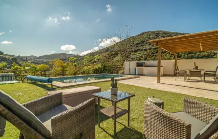 Location Maison 4 personnes à Arenas - Photo 2