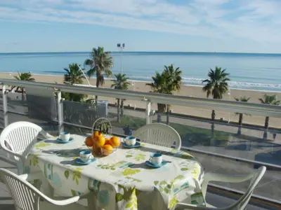 Appartement à Peniscola, Appartement 2 Chambres à 10m de la Plage avec Piscine, Idéal Familles, Animaux Acceptés - L892923