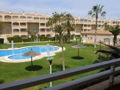 Appartement à Denia, Appartement à Dénia, près de la plage des Marines, avec piscine et parking - L993174