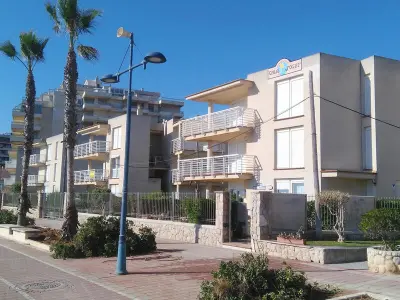 Appartement à Peniscola, Appartement en bord de mer avec piscine, climatisation et 2 chambres à Peñíscola - L893093