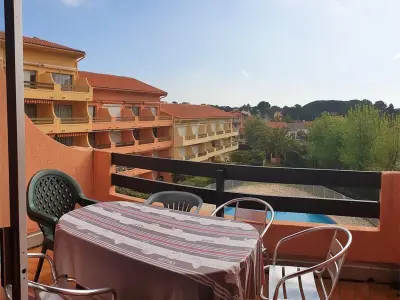 Appartement à Argelès sur Mer, Appartement T3 Mezzanine - 6 Couchages - Piscine - Parking Privé - Proche Plage - L943472