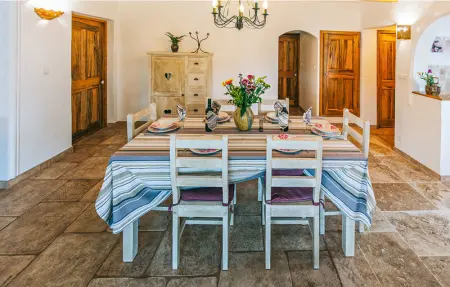 Location Maison 6 personnes à Lioux - Photo 5