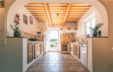 Location Maison 6 personnes à Lioux - Photo 15