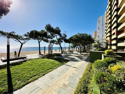 Appartement à Platja d'Aro, Appartement à Platja d'Aro avec parking et wifi au bord de la mer - L893215