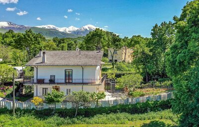Maison 5 personnes à Roccamorice IZC140